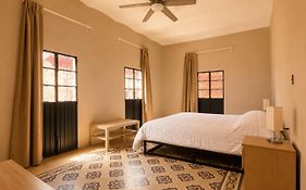 Hotel Meson Cuevano